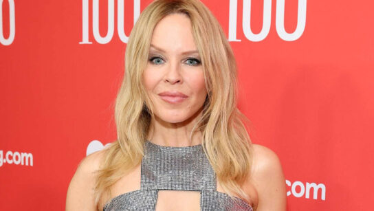 Kylie Minogue: Ήρθε δεύτερη φορά αντιμέτωπη με τον καρκίνου του μαστού