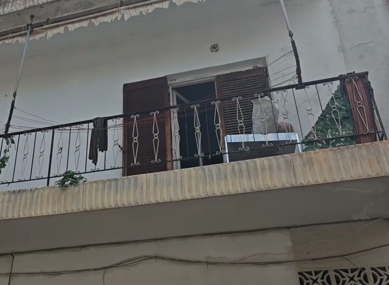 Άγιοι Ανάργυροι: Τι λέει η μητέρα των τριών παιδιών που ζούσαν σε άθλιες συνθήκες