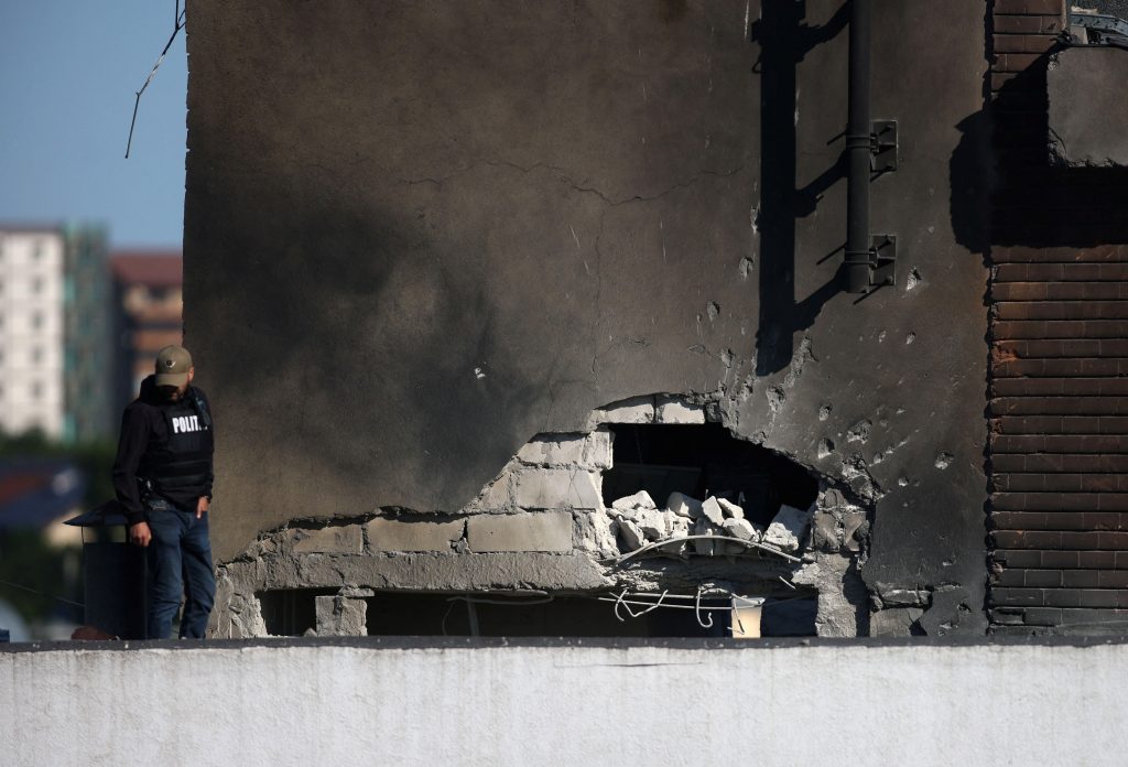 Η πρώτη επίθεση με τραυματίες σε έδαφος του ΝΑΤΟ προκαλεί διεθνή συναγερμό