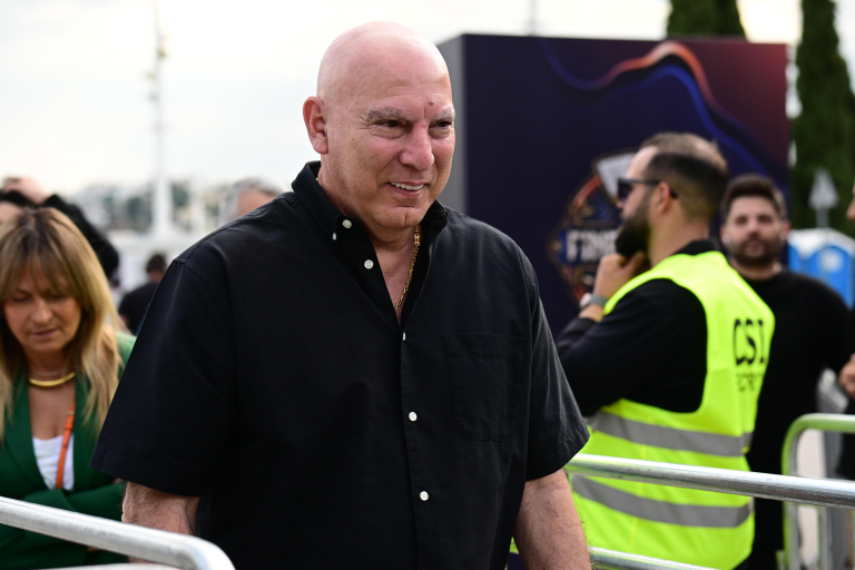 Στο ΟΑΚΑ για τον ημιτελικό και ο μύθος Νίκος Γκάλης (vid)