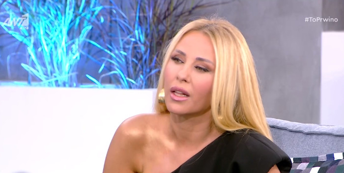 Γωγώ Μαστροκώστα: Νοσηλεύεται σε σοβαρή κατάσταση