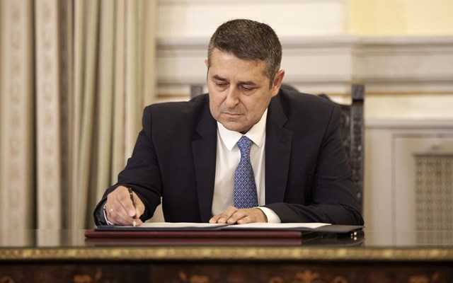 Ο Γιώργος Μυλωνάκης επέστρεψε σπίτι του - Πήρε εξιτήριο από το κέντρο αποκατάστασης