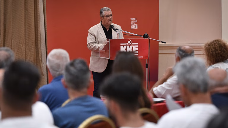 Κουτσούμπας: Όσο κι αν κοκορεύεται ο Μητσοτάκης, ελληνοτουρκικά και Κυπριακό μπαίνουν στη μέγγενη του ΝΑΤΟ