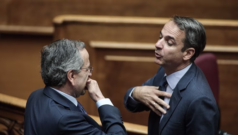 Ο φόβος Σαμαρά έκοψε τις «μέρες περηφάνιας» του Κυριάκου Μητσοτάκη