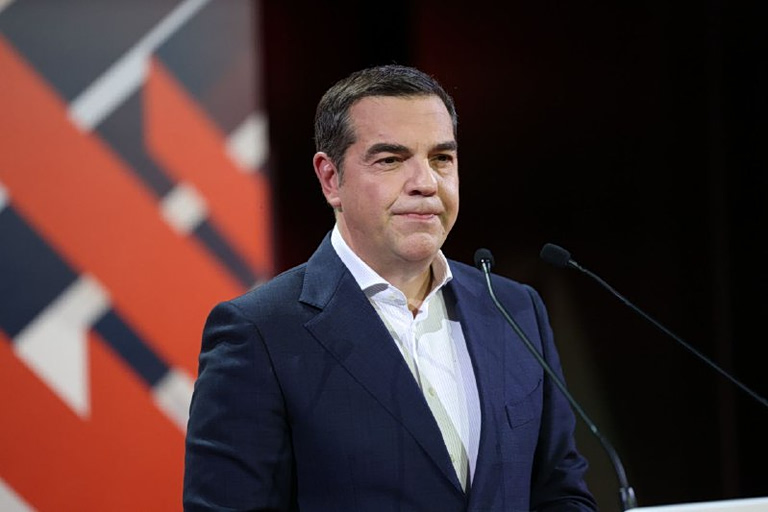 Μανιφέστο Τσίπρα: Τρεις δυνάμεις, μία συμπαράταξη και η ελπίδα για μια κυβερνώσα Αριστερά της Νέας Εποχής