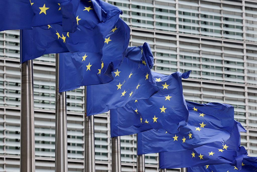 Στίβεν Εβερτς στα «ΝΕΑ»: «Μπορεί η ΕΕ να παίξει μεγαλύτερο ρόλο;»
