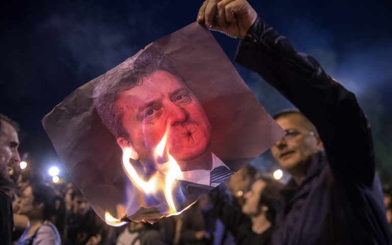 Γκρουέφσκι: Ο πρώην πρωθυπουργός της Βόρειας Μακεδονίας απέκτησε την ουγγρική υπηκοότητα – «Σχεδόν αδύνατη η έκδοση του»