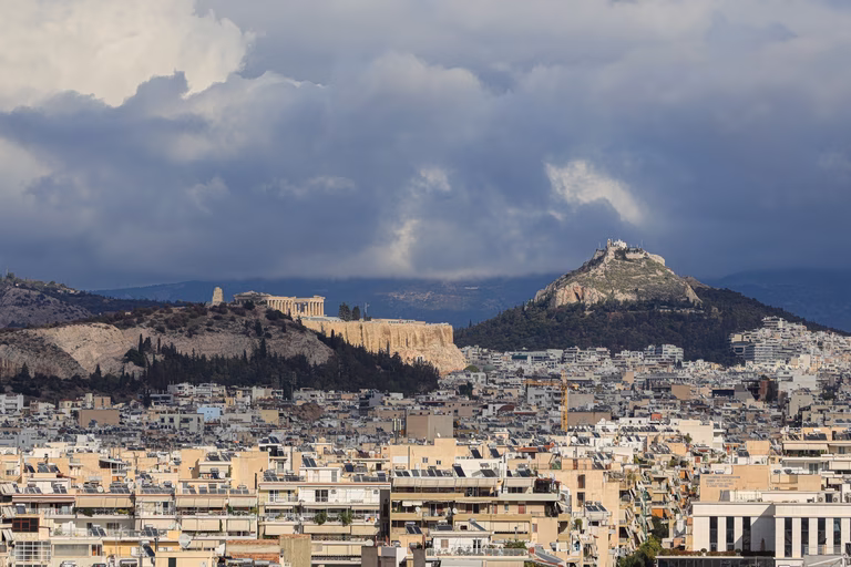 Ποιος πληρώνει τελικά τα λάθη στο Κτηματολόγιο;