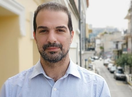 Σακελλαρίδης: Η συζήτηση για το 2015, το καλύτερο δώρο στη ΝΔ – Να μειωθεί η έμμεση φορολογία και να φορολογηθούν οι πλούσιοι