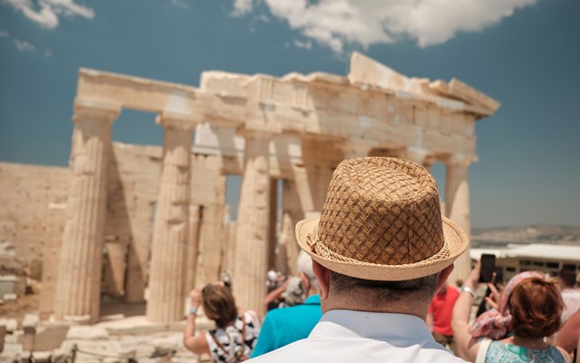 Ξαναπαίρνει μπροστά η τουριστική ζήτηση για την Αθήνα μετά το "φρένο" Μαρτίου - Απριλίου