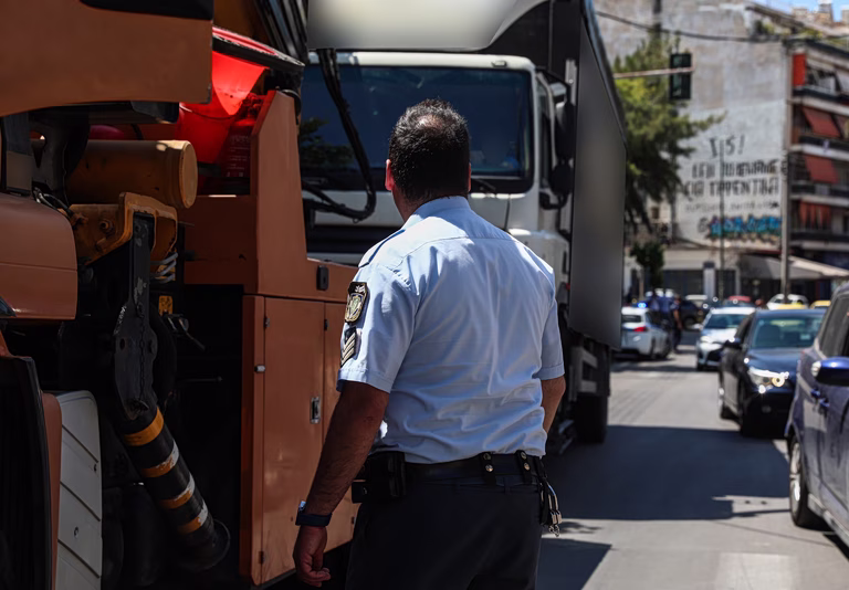 Τραγωδία στην Εγνατία Οδό: Εξετράπη φορτηγό, νεκρός ο οδηγός
