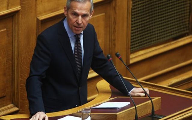 Ο Θ. Δαβάκης στην εκδήλωση της 53ης επετείου του Κινήματος του Ναυτικού τον Μάιο 1973