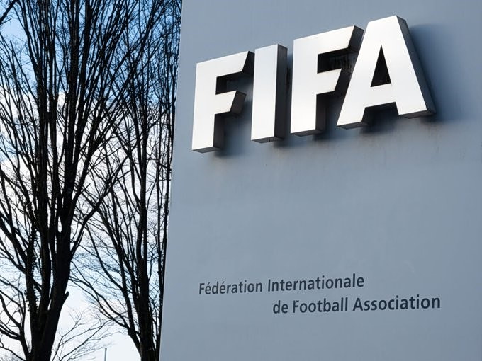 Η FIFA δεν έπιασε τον στόχο για τα τηλεοπτικά δικαιώματα του Μουντιάλ στην Κίνα ενώ ψάχνεται για την Ινδία