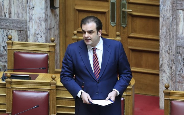 Κ. Πιερρακάκης: Αύξηση του ακατάσχετου στα 1.600 ευρώ