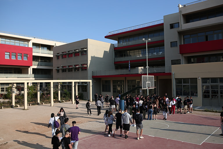 Λύκεια: Λήξη μαθημάτων σήμερα Παρασκευή