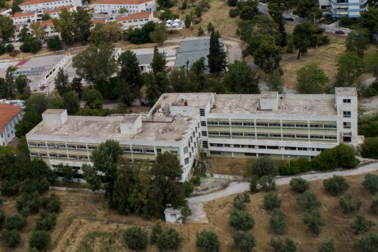 Πώς συνέβη η τραγωδία στο Δαφνί – Δράστης και θύμα ήταν στο ίδιο θάλαμο από την Παρασκευή