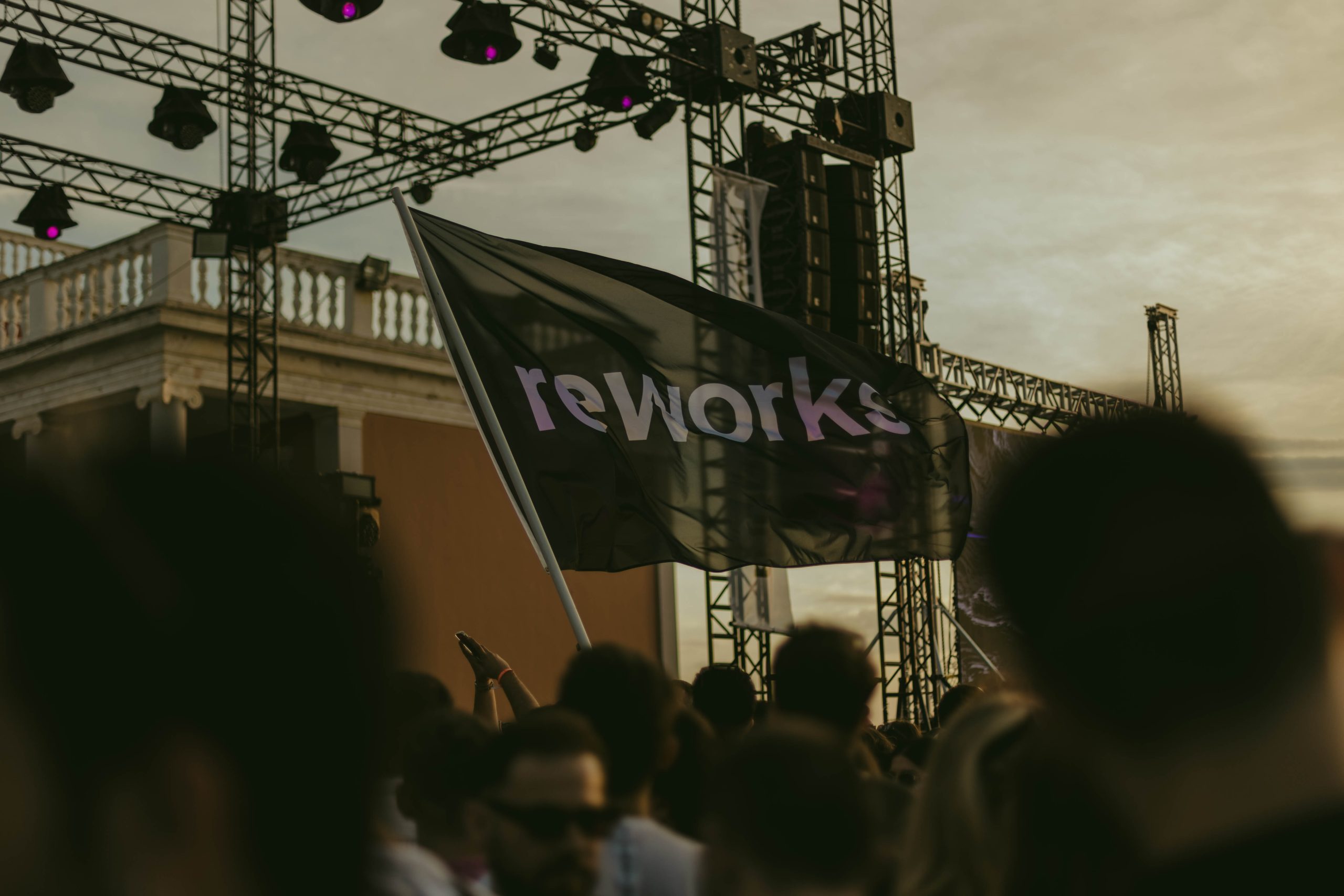 To Reworks Agora επιστρέφει στη Θεσσαλονίκη Ένα τριήμερο γεμάτο μουσική, συζητήσεις και νέες ιδέες