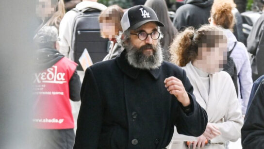 Αγνώριστος στο Άγιον Όρος ο ηθοποιός Άρης Σερβετάλης