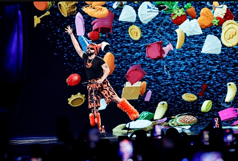 Eurovision 2026: Χαμός με το «Ferto» σε μπαρ και καφέ της Αθήνας – Γιγαντοοθόνες, ποτό και κέφι – ΒΙΝΤΕΟ