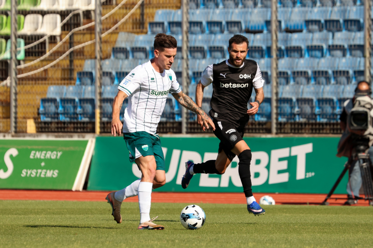 Λεβαδειακός-ΟΦΗ 3-2: Οι Βοιωτοί έκαναν επική ανατροπή στο 100′ και με τα τρία γκολ στις καθυστερήσεις!