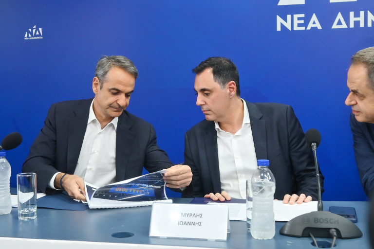 Live η ομιλία Μητσοτάκη στην Πολιτική Επιτροπή της ΝΔ