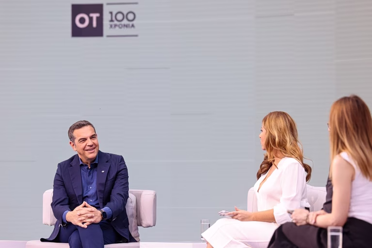 OT FORUM – Τσίπρας: Ο Μητσοτάκης ξέρει ότι θα χάσει – To δίλημμα είναι στασιμότητα ή πρόοδος, διαφθορά ή εντιμότητα