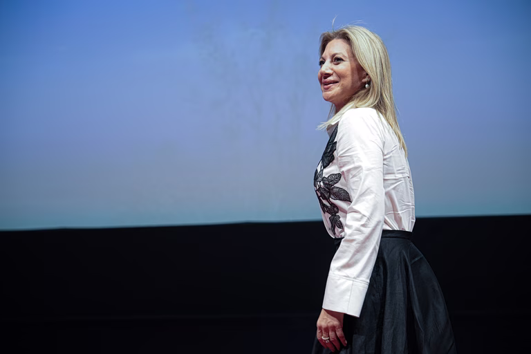 Μαρία Καρυστιανού: Φυγή προς τον… κόσμο – Εκδήλωση για το Κράτος Δικαίου, στους ομιλητές και ο Ψαρόπουλος