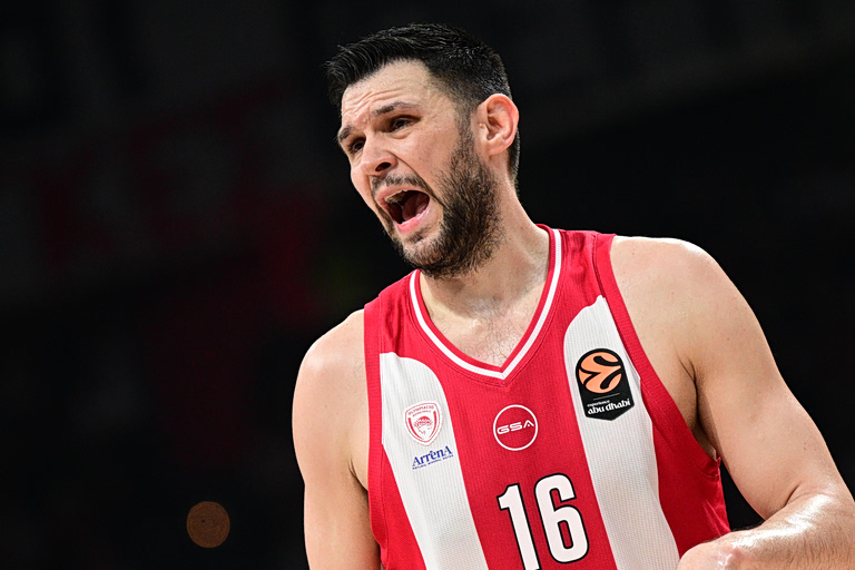 Για δέκατη φορά σε Final Four ο Κώστας Παπανικολάου