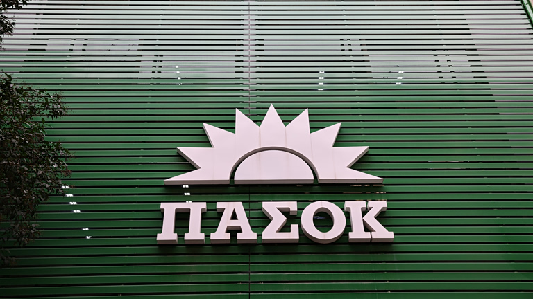 «Εξόφθαλμη επιχείρηση χειραγώγησης», βλέπει το ΠΑΣΟΚ στις τελευταίες δημοσκοπήσεις