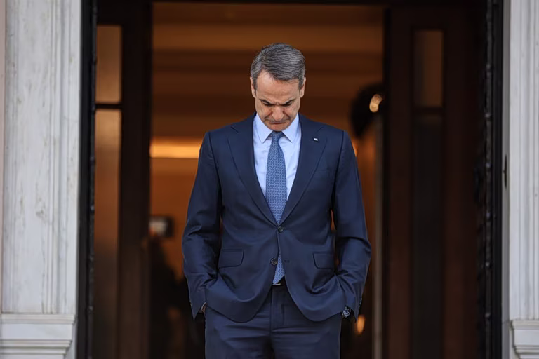 Ανοιχτή πληγή για το Μαξίμου οι υποκλοπές – Μπαίνουν στην εξίσωση για πρόωρες εκλογές