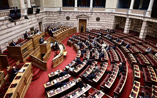 Casus belli για το ΠΑΣΟΚ η αλλαγή του ποινικού κώδικα- Μαζεύονται οι 120 για την εξεταστική