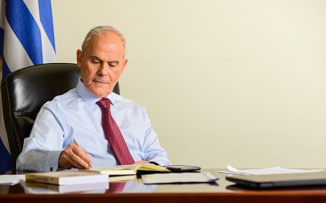 Πέθανε ο υφυπουργός Περιβάλλοντος και Ενέργειας Νίκος Ταγαράς