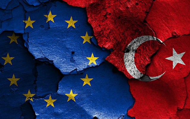 Ψήφισμα-κόλαφος για την Τουρκία από το Ευρωκοινοβούλιο - Αναφορά και στο δικαίωμα της Ελλάδας να επεκτείνει τα χωρικά της ύδατα στα 12 ν.μ.