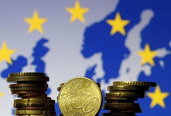 Scope: Ελλάδα, Πορτογαλία και Ισπανία βελτιώνουν το χρέος της Ευρωζώνης – Ποιες χώρες είναι πιο ευάλωτες