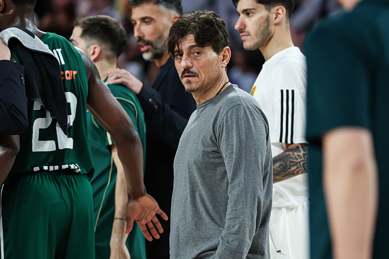 Γιαννακόπουλος: «Καταλαβαίνω απόλυτα τη δυναμική της στιγμής, όμως δεν σημαίνει οτι ξαναγράφεται η ιστορία»