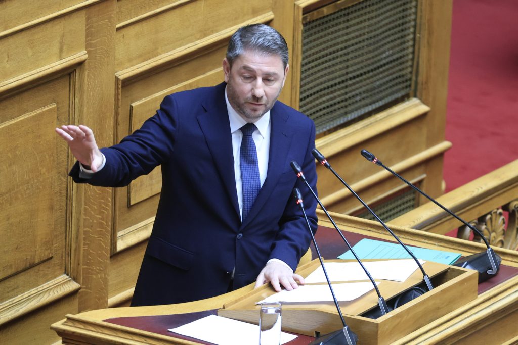 ΠΑΣΟΚ: Προετοιμασίες και για «σκιώδη κυβέρνηση»