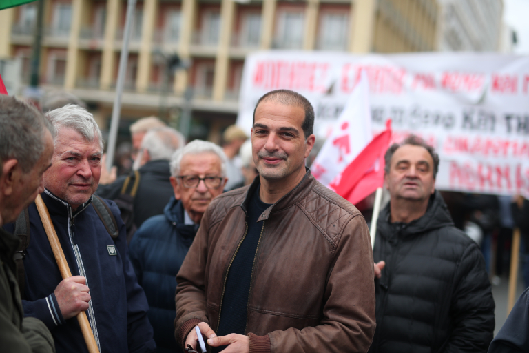 Ο Γαβριήλ Σακελλαρίδης απαντά: «Γιατί δεν πάμε με τον Τσίπρα»