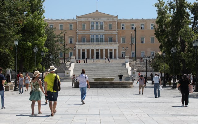Τριπλές εξετάσεις για την ελληνική οικονομία το επόμενο 20ήμερο