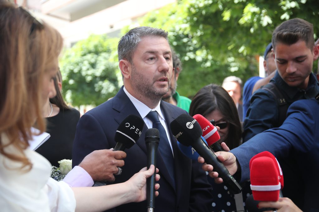 Ανδρουλάκης από την κηδεία της Βάγιας Νέστορα: Καμία ανοχή στη βία, την τρομοκρατία, τον διχασμό