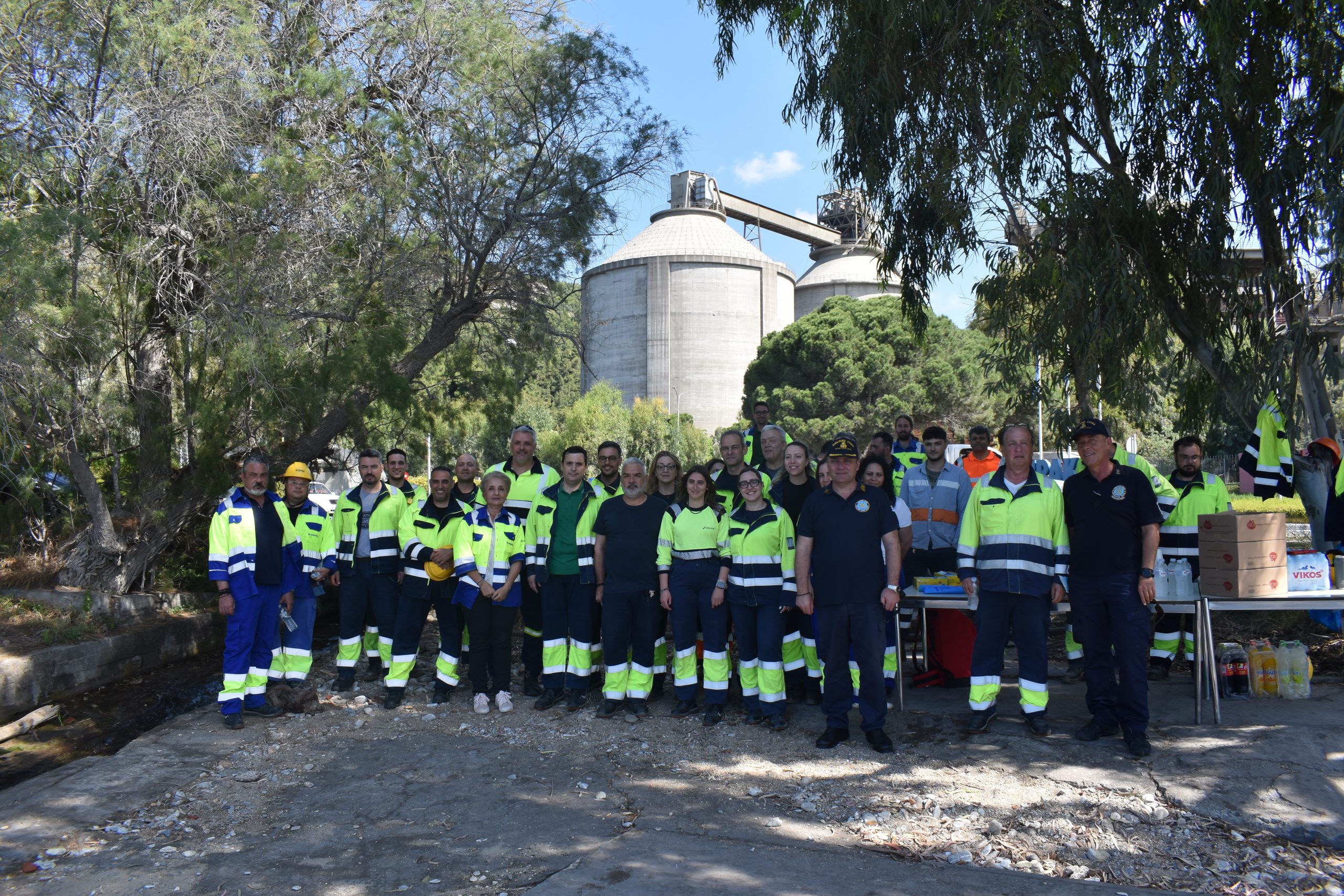 Αποτσίγαρα, πλαστικά μπουκάλια, σακούλες, καλαμάκια και συσκευασίες τροφίμων «έπνιγαν» τη Δυτική Ακτή της ΑΓΕΤ στην Αγριά Βόλου