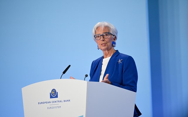 Τα σενάρια της επόμενης ημέρας μετά την αύξηση των επιτοκίων από την ΕΚΤ