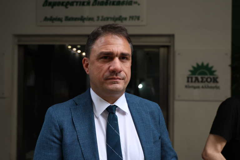 Τσουκαλάς: Η κυβέρνηση δεν διαψεύδει τον Ντίλιαν, η δικαιοσύνη να ανασύρει τις υποκλοπές από το αρχείο