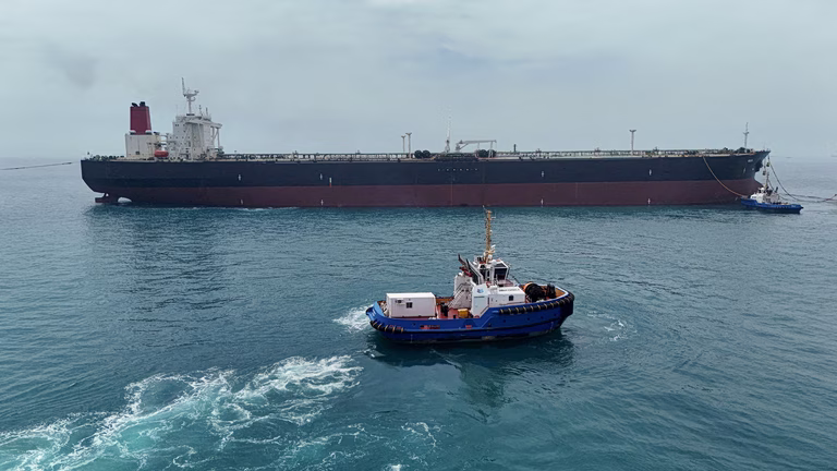 Εκατέρωθεν χτυπήματα ανάμεσα σε ΗΠΑ και Ιράν – Η Τεχεράνη στόχευσε αμερικανικές εγκαταστάσεις στο Κουβέιτ