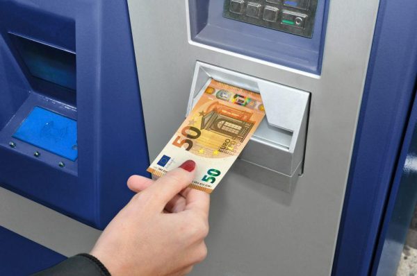 e-ΕΦΚΑ – ΔΥΠΑ: Ποιοι πάνε ταμείο 5 Ιουνίου