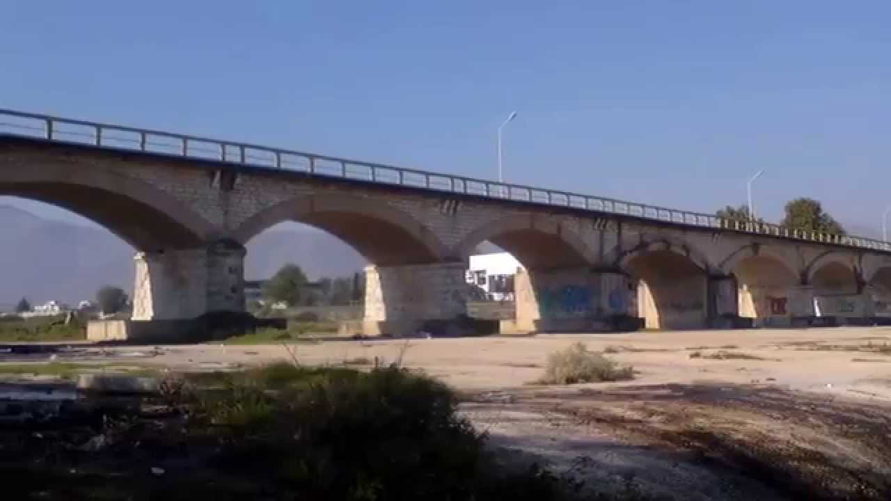 Η γέφυρα πού περιμένει τον 21ο αιώνα ... κι' ακόμα περισσότερο ...